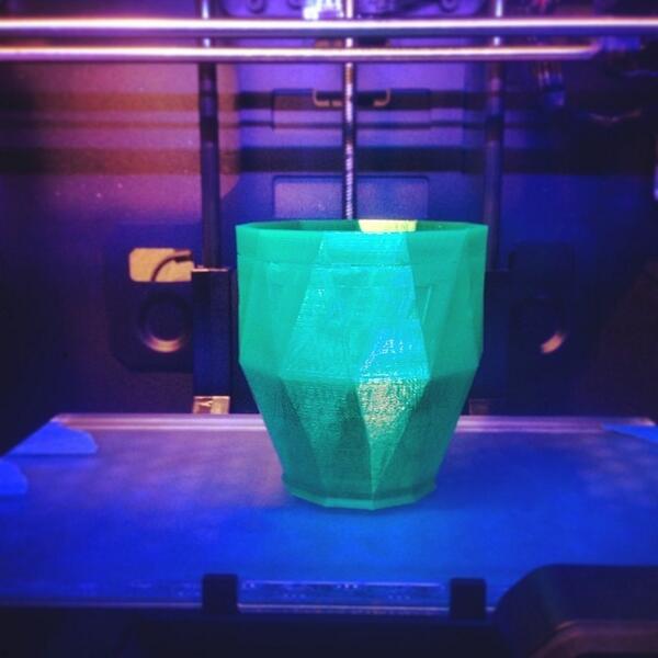 Best3dprint's tweet image. @patorhh | Molde para serie en ceramica #3dprinting #projectshapeshifter www.best... ift.tt/1kdeHJn