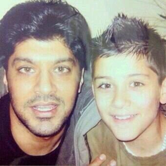 aveczjm's tweet photo. If this doesn't make you RT idek what will

#VoteUKDirectioners #KCA http://t.co/Xb5XayD7i6