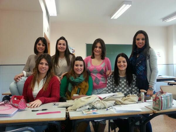 marialopbel's tweet photo. Esto se acaba chicas!!Que penaa!! Osquieroo! @lauraatales @aarii_love @NeusEsteban @nurialopezlope1 @raquel7793 #geli http://t.co/29QUqLWF0O