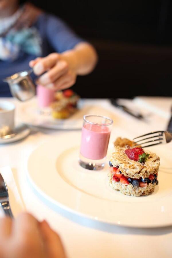 Paris Grill tweet media