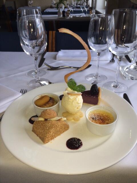 BlakeneyHotel's tweet photo. There is always room for pudding! #lunchmenu #tastingplatter #puds http://t.co/AsZwaDnYLu