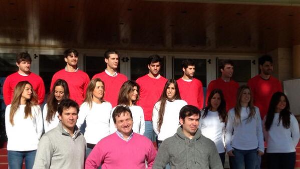 azafatassevilla's tweet photo. Buenos días a tod@s ;) http://t.co/I9mTomVQ94