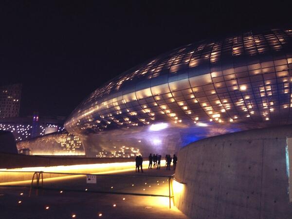 #DDP #architecture #zaha #동대문디자인플라자