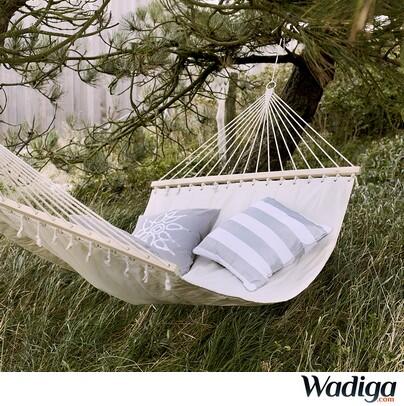 Wadigadotcom's tweet photo. Les premiers rayons de soleil... Profitez-en pleinement avec ce hamac. http://t.co/hxWjOksubv
#soleil #deco http://t.co/3bJ5xT95JV