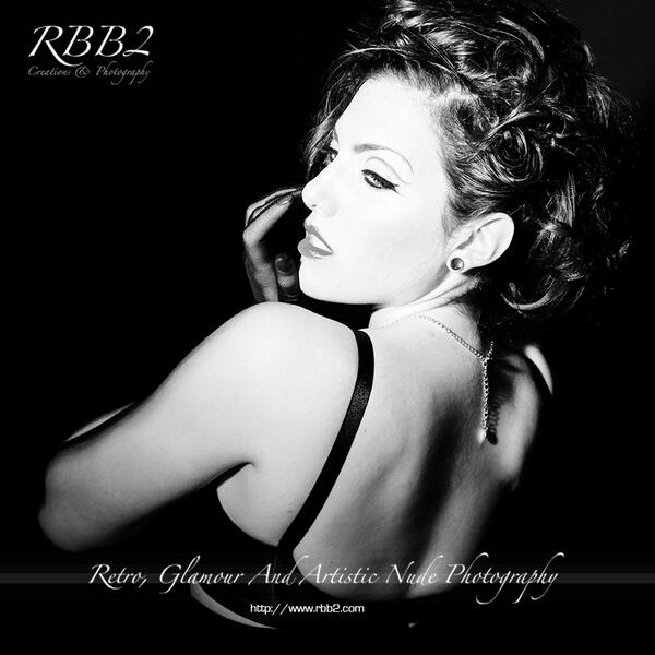 RBB2's tweet image. #RT The Stunning @RealPorcelain By @RBB2!
#RetroPhotography #Glamour #Portrait #BlackAndWhite 
rbb2.com