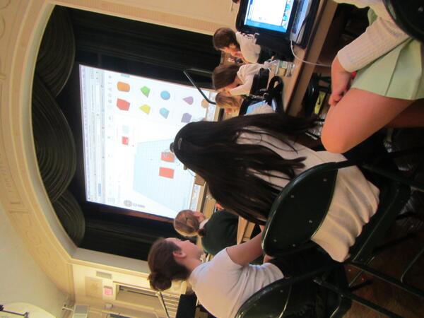 Ms. H teaching us how to use Tinkercad #cpbuild7