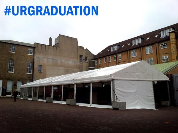 RoehamptonUni's tweet photo. Roehampton Right Now: Lots of preparation on campus ahead of tomorrow's #URGraduation! 12°C, and set to get warmer. http://t.co/Ns85EtCMjh