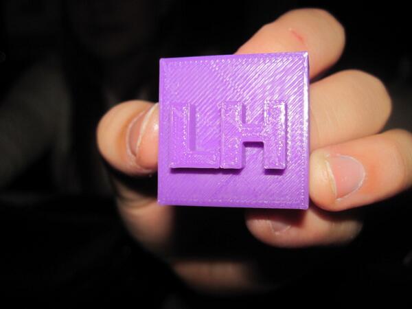 LH's Tinkercad design with a magnet in the back! having fun printing and designing! #cpbuild7