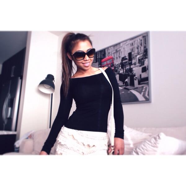 LilyFiguera's tweet photo. I love my new off the shoulder top by @fancy
#fancy #fancydotcom
http://t.co/Sgjxfp8Go7 http://t.co/W0zK2JLHyA
