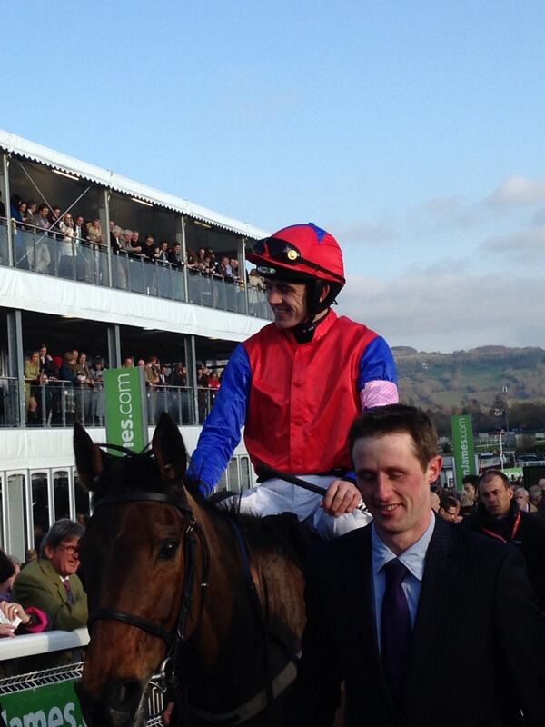 CheltenhamRaces's tweet photo. What a mare Quevega is! #TheFestival http://t.co/BfAK4dcL2u