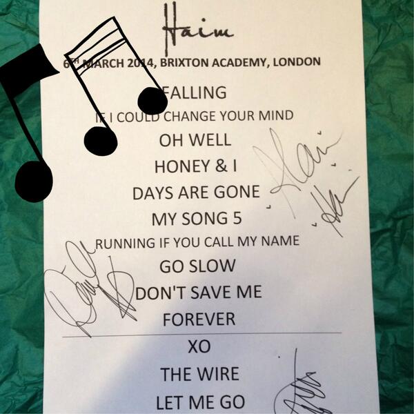 O2AcademyBrix's tweet image. RT &amp;amp; Follow to #win a @HAIMtheband signed setlist. T&amp;amp;C's here: bit.ly/NX4Tbl