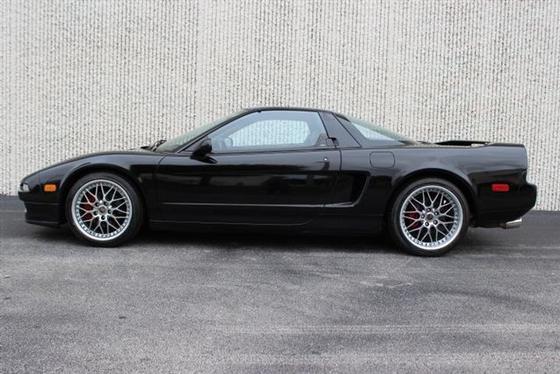 GlobalAutosport's tweet photo. 1991 #AcuraNSX #Acura #NSX http://t.co/qKSfC4NT7u AVAILABLE @ #ExcellAutoGroup #GlobalAutosport http://t.co/IkoqZ0jRi5
