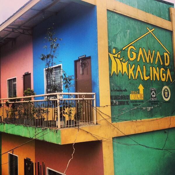 AriKiaKou's tweet photo. A Gawad Kalinga community. #Compassion #Dignity #Prosperity @GeorgetownURP @GawadKalingaHQ http://t.co/pQDGQZ3fdc