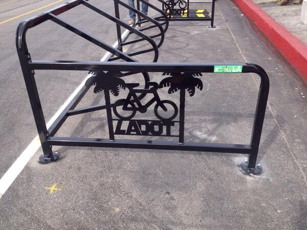 LADOTBikeProg's tweet photo. New corrals installed today on Abbot Kinney at @GjelinaTakeAway and @local1205venice !! #bikeLA http://t.co/vouXjcSrBj