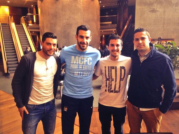 raulcosials's tweet photo. Sin palabras!!! Muchas gracias por todo lo de hoy @_AlvaroNegredo_ @ !!! con @david_agudo9 @marcos_valades http://t.co/nZSDdcv2IU