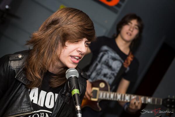 StevieKil's tweet photo. Blog action: @FourPointOhUK at the Shed last Friday http://t.co/RXeAEHCHjy http://t.co/NG1W0HYSmN