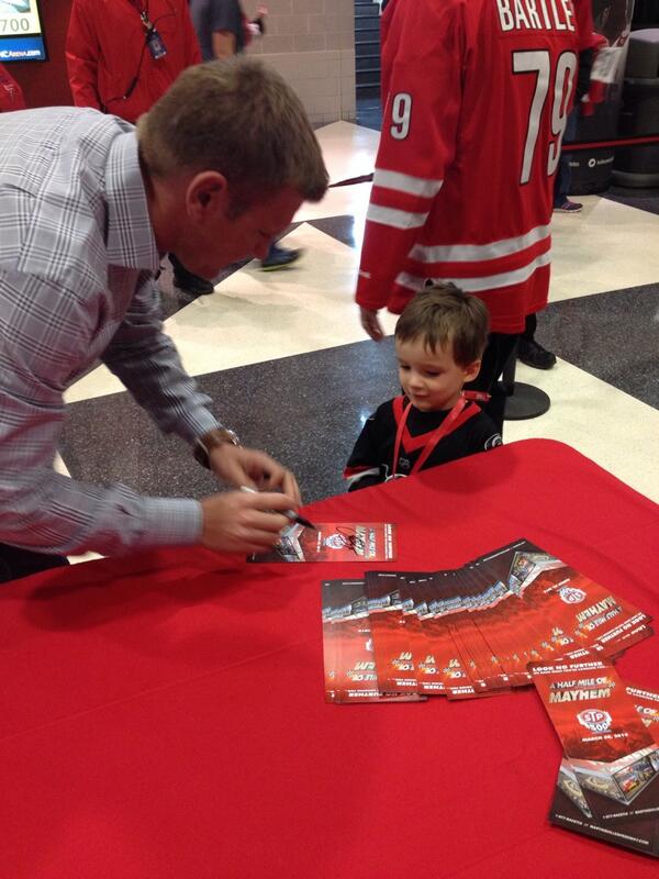 MartinsvilleSwy's tweet image. @ClintBowyer has a new fan! #NASCAR
