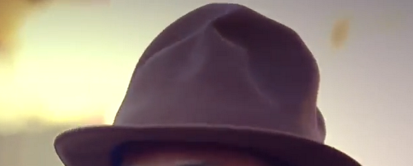 YouTube's tweet image. Can you guess by this picture which famous musician is also a hardcore BMX fan? goo.gl/cwNXNi