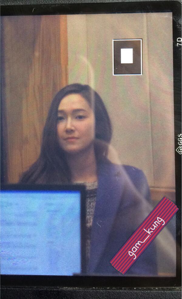 [PIC][12-03-2014]Yuri - Jessica và SeoHyun xuất hiện tại 2 chương trình Radio "SBS PowerFM Kim ChangRyul Old School" và "KBS Cool FM Jo Jungchi & Harim's 2 O'clock" vào chiều nay BigZi93CcAAsenf