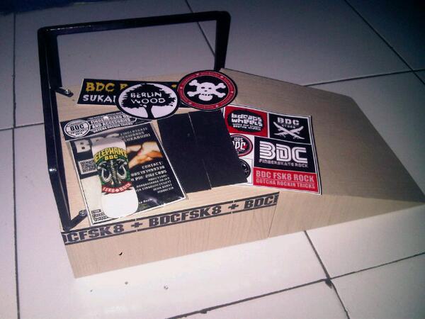 Paket 200rb,,minat/sms: 085797499338 /pin 216FC895