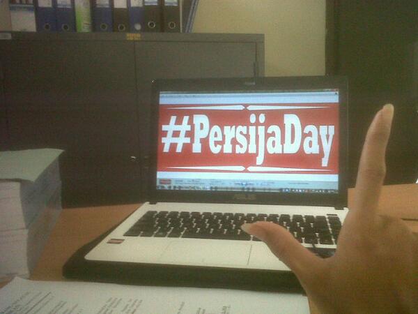 #PersijaDay cc <a href="/JakOnline/">JakOnline</a> <a href="/Jakantor2010/">JaKantor Community</a>