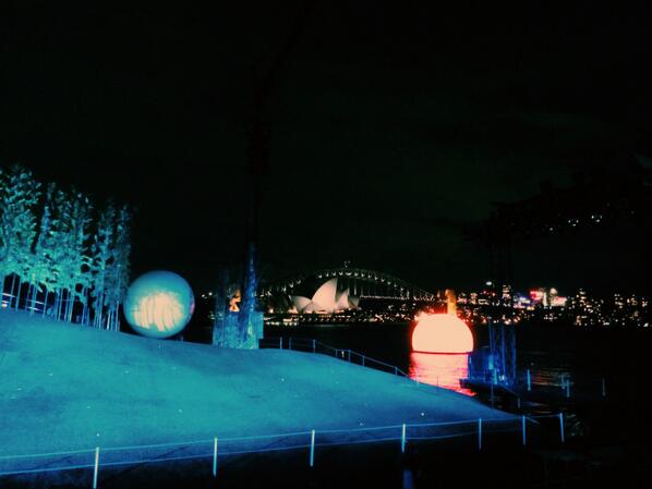 OperaAustralia tweet picture