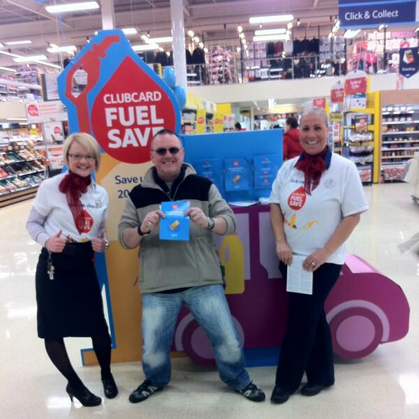 Tesco4357's tweet image. Customers excited about #ClubcardFuelSave @Tesco4357  #ServingStourbridgeWithStyle @Brooks3240 @SadieJGriff