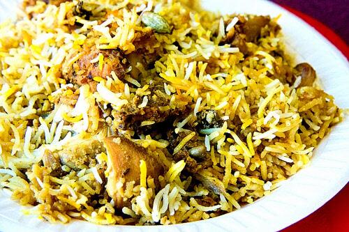 timesofindia's tweet photo. Feisty Bangalore bride rejects groom over biryani tantrum http://t.co/uMl8ZmDZDj http://t.co/2Y85z6J3Nc