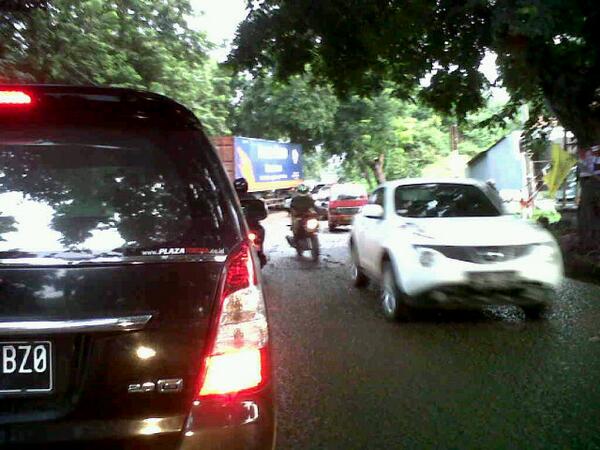 InfoCilegon's tweet photo. RT @Hkecil_: Insiden. Tanjakan komplek PLTU suralaya http://t.co/O5QAj5kfnQ