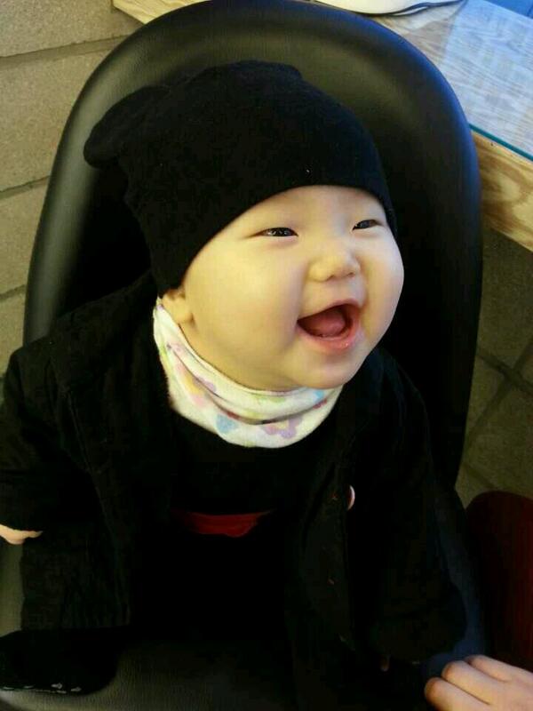 dusgml486's tweet photo. @kennedian3 아..37살이면 후반이군요..
정정하겠습니다.. http://t.co/WNBwTBePCE