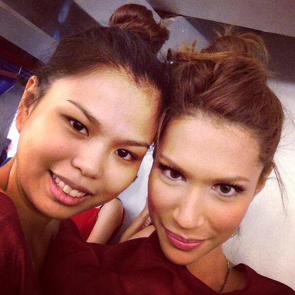 GwenRuais's tweet image. Back to the #ModelDays😝
Fitting backstage 4 the FDCP show w/my Future co-WOA @anncasas 😝😂
#BusyBusyDay
#WorkB**ch👠👌💋