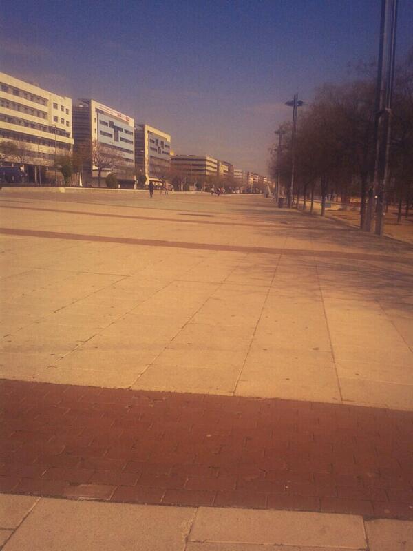 CandeMelu_7's tweet image. A correr!!! #everythingoff