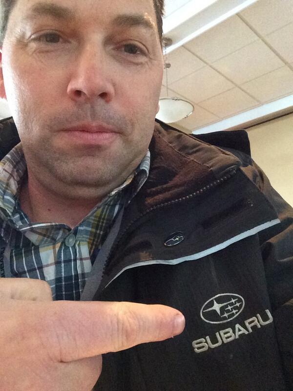 MartinBlak's tweet photo. @SubaruHTRally on porte nos couleur!!! http://t.co/RwCvgILWtA