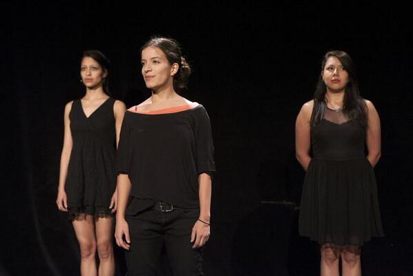 classicalmx's tweet image. Tiburón, divertida obra sobre la experiencia de vivir sin padre en el #ForoAPoco No