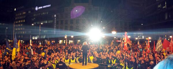 demokrate's tweet photo. [FOTO] #zaokruzi8 Demokratija na staroj adresi! #DSkampanja #izbori2014 http://t.co/8EMMiJmNlO