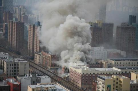 New York: enorme esplosione ad Harlem mdst.it/02a2031912/