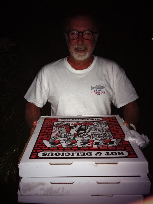 CornerBarPizza's tweet photo. Special delivery from #CornerBarPizza enjoy guys http://t.co/F2MaLlplKL