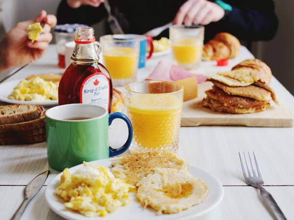 Merci @LEXPRESS_Styles ! RT : <a href="/cedillee/">Cédille</a>, une parenthèse colorée aux thèmes variés bit.ly/1fq5SXq