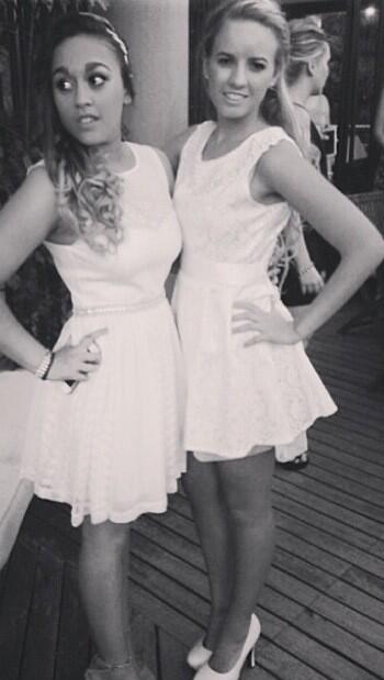 _Bianca_XxXxX's tweet photo. My bestfriend > other peoples bestfriend @ssaaddeeeee  ❤️❤️ http://t.co/lh8a7murNB