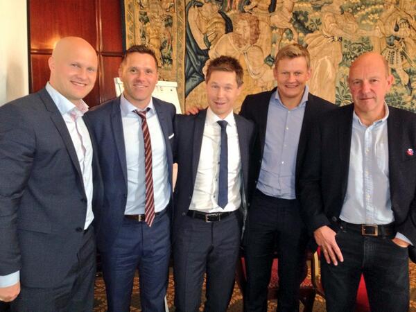 Høgmo, Siem og <a href="/Tjaernas/">Lars Tjærnås</a> dagens foredragsholdere på C Mores workshop. I tillegg tok Semb en runde med ekspertene.