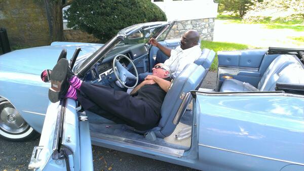 Barry Weiss tweet media