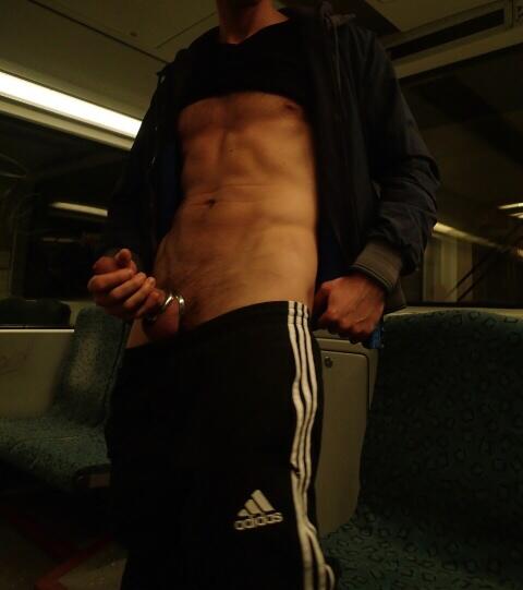 BiisaieCEAAnRTt.jpg:large