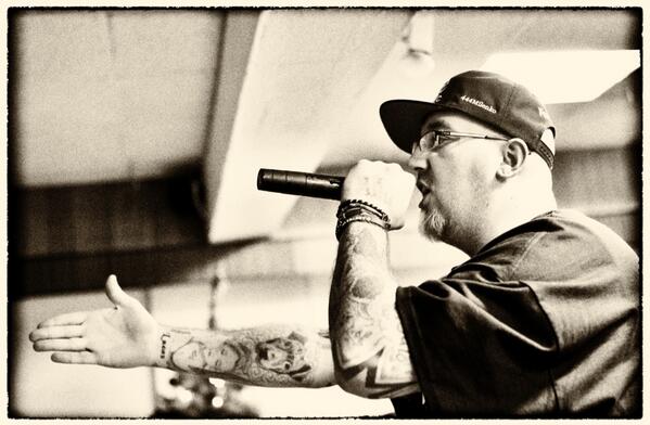 WordsmithThe's tweet image. Nice to meet you