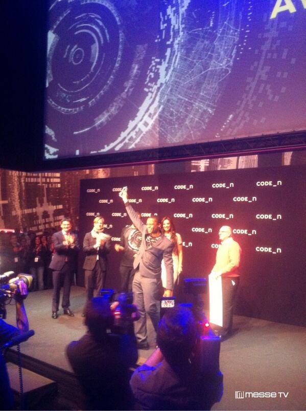 MesseTV_Net's tweet photo. @CODE_n Winner 2014 @iseeviewsy Congratulations! #messeTV #CODE_n #CeBIT http://t.co/juDjLPys8a