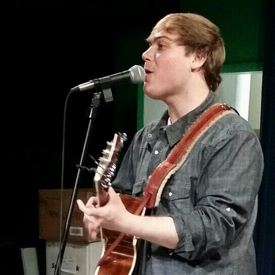 FayPubTV's tweet photo. Tonight at 7pm: @iDoDeclare1 
http://t.co/FuKUcLag4c 
#idodeclare #publicaccesstv #arkansas #fayetteville #music http://t.co/GWZbrAO7xv