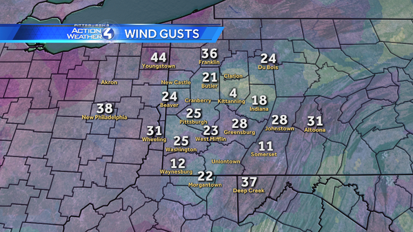 RayPetelinWx's tweet photo. It is starting to get gusty.  Here is a look at the latest wind gusts around the area. @WTAE http://t.co/4RHIjYvKlH