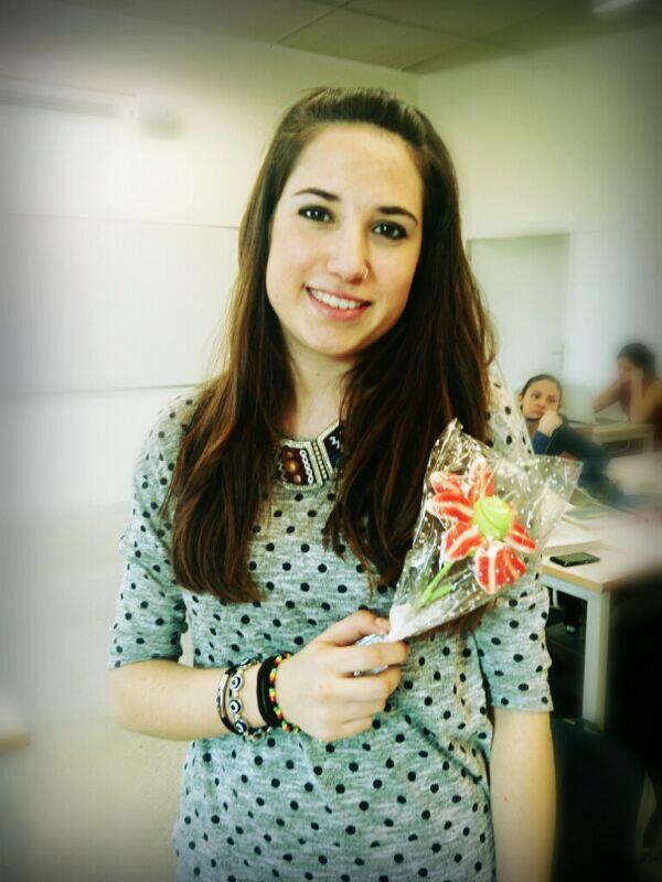 Ze politte zaren zu :)  <a href="/nereewi/">nerea morales</a>