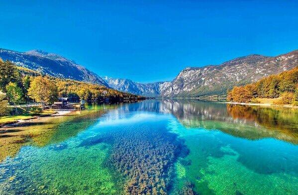 _Paisajes_'s tweet photo. Lago Bohinj. Eslovenia. http://t.co/u8AoGtJeXf