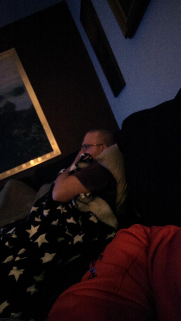 nejdebring's tweet photo. En som inte gillar skräckfilm @Robert_Mars http://t.co/TsNjlpeET5