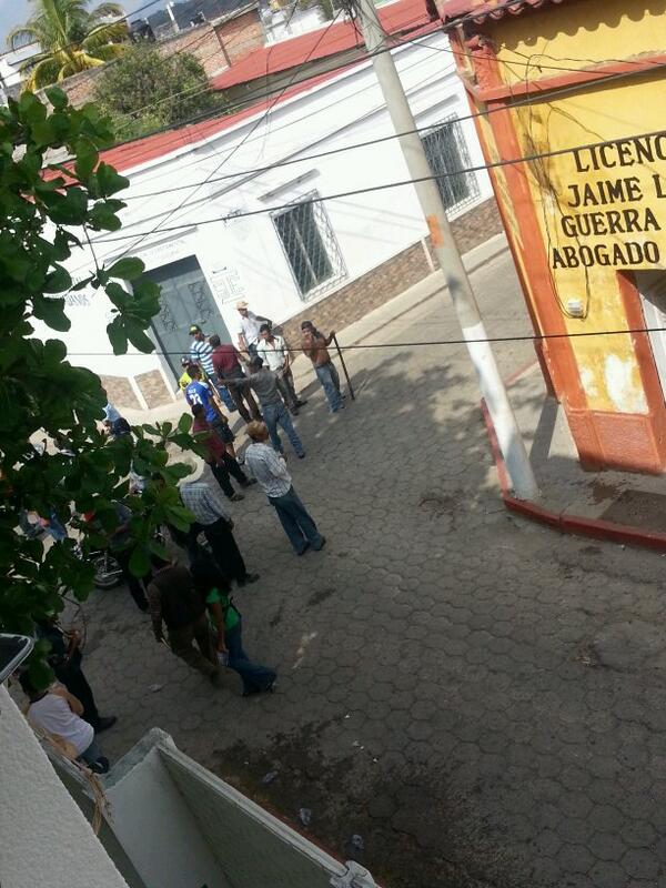 N3tosz's tweet photo. @Guatevision_tv @sonora969 asi se ven los manifestantes
En jutiapa @T13Noticias @Telediariogt http://t.co/cqKwqPJlvJ